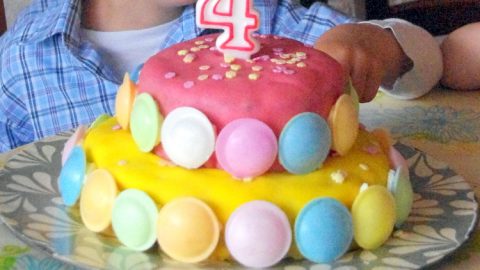 Gateau D Anniversaire A Etages Recette Facile